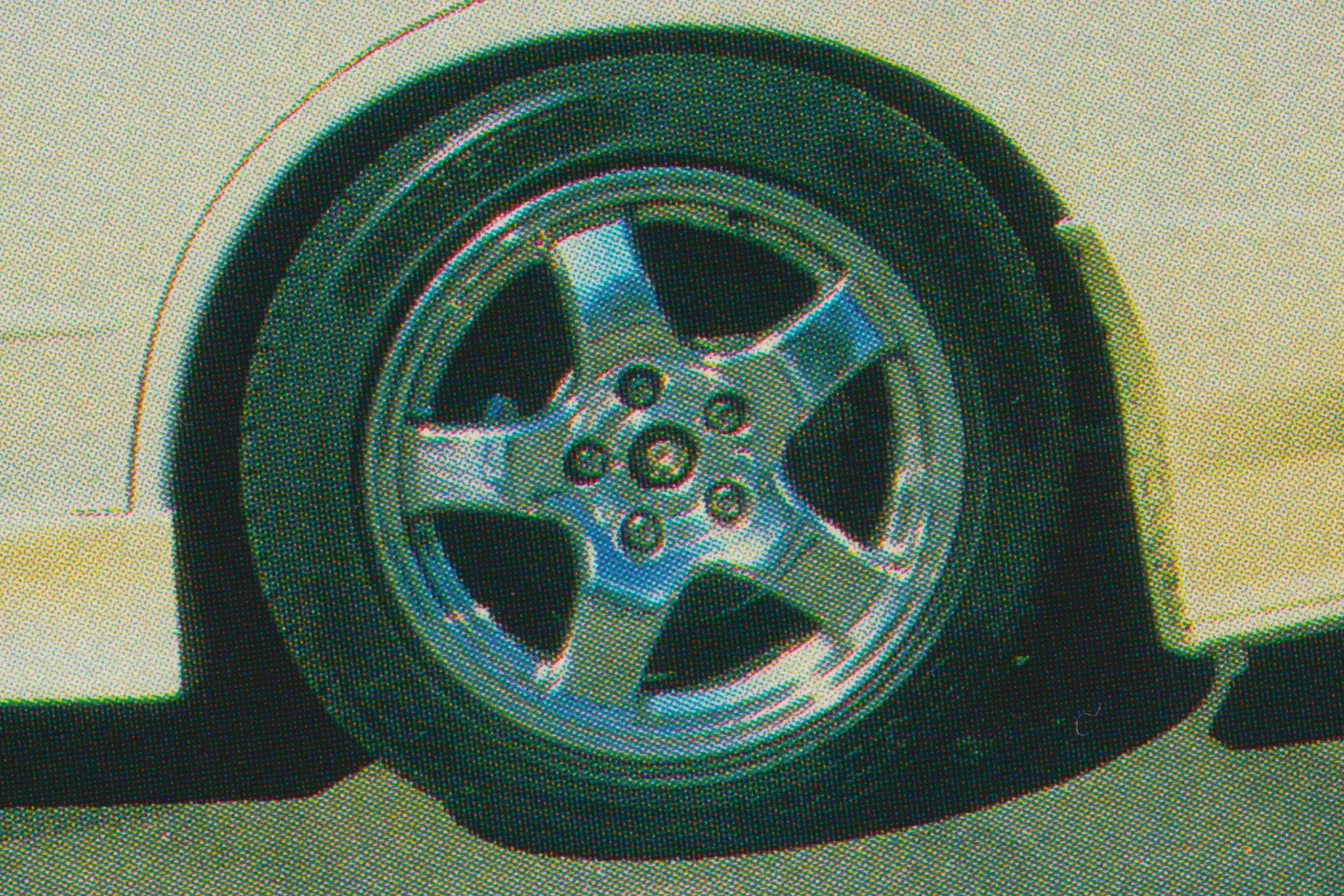 T's Garage HCR32